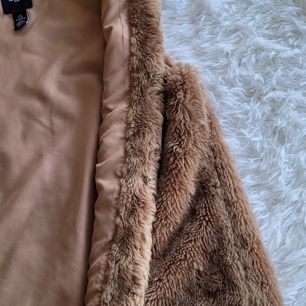 Gap Girl's Teddy Vest Size L - Picture 4 of 7